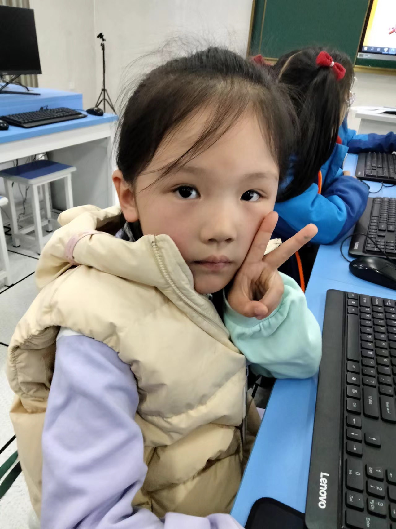 熊锦心
