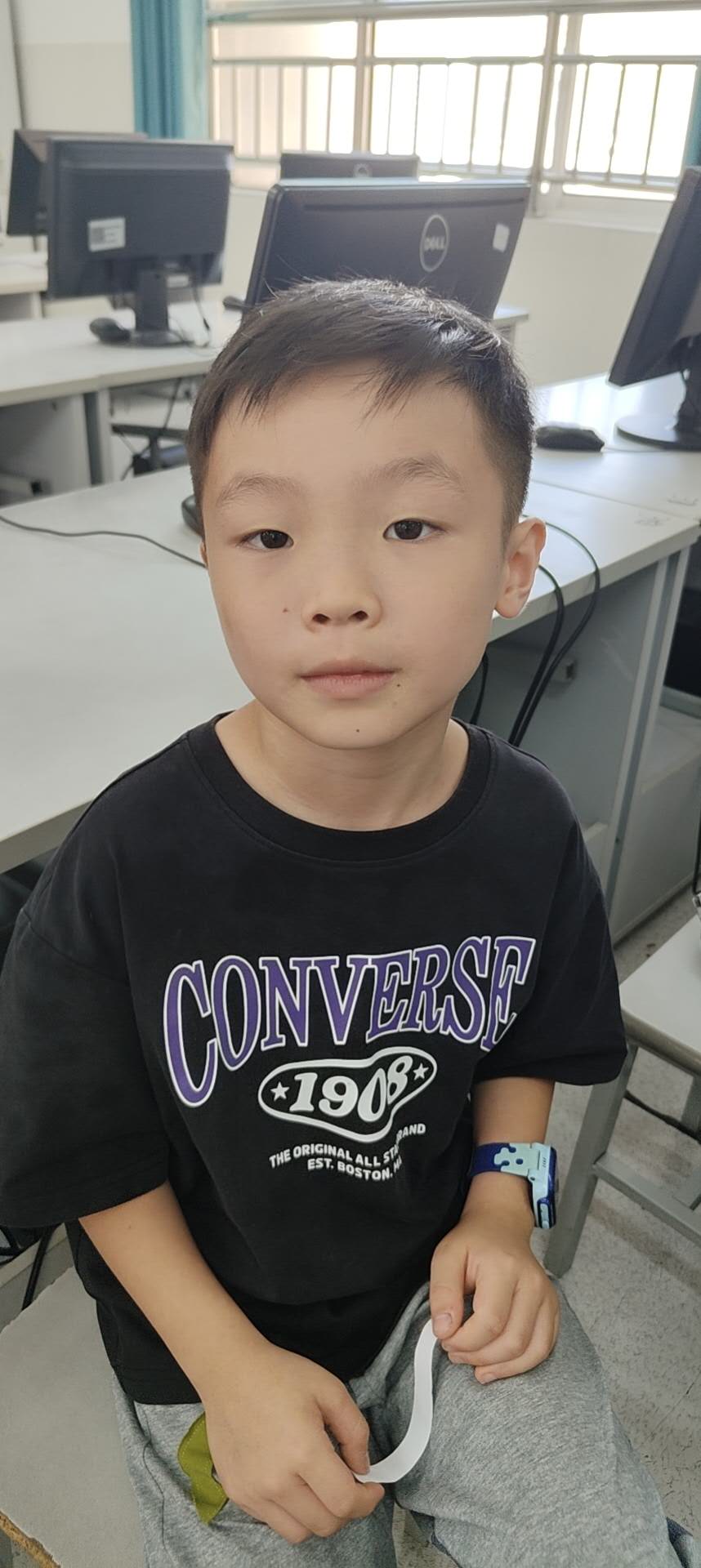 黎查尔斯